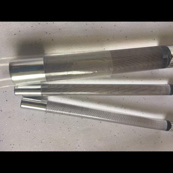 Lancome 3 Piece Makeup Brush Set Acrylic Handles - Picture 6 of 6